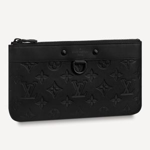 Louis Vuitton Discovery Pochette